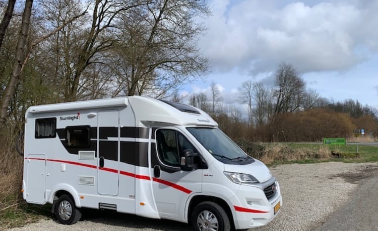 Neuwertiger Sunlight T 60 Teilintegrierter ab 2019