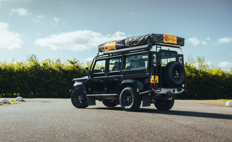 Dora – 5p Land Rover rooftop from 2000