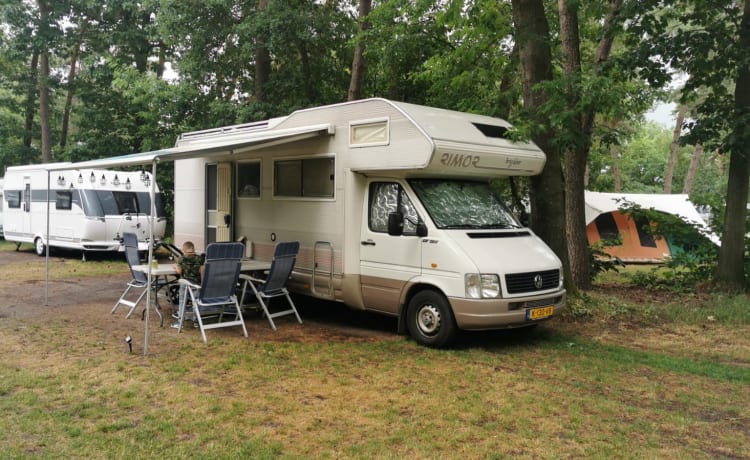 Spacious 6 person Rimor camper fully equipped.