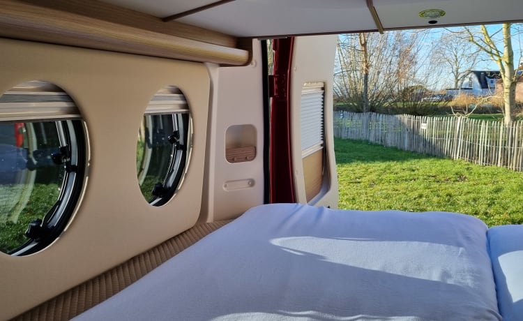 Freiheit und Genuss mit unserem kompakten Camper Malibu Bus (Automatik 160 PS)