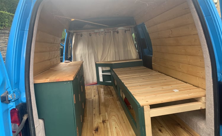 The Pickle Jar – 2 berth Volkswagen campervan from 2011