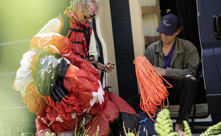 LE VAN ØBERNIGHT Chamonix - slapen onder de sterrenhemel