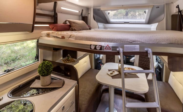 6. Amico – Luxury Motorhome Benimar Tessoro 463 Nortautokapp