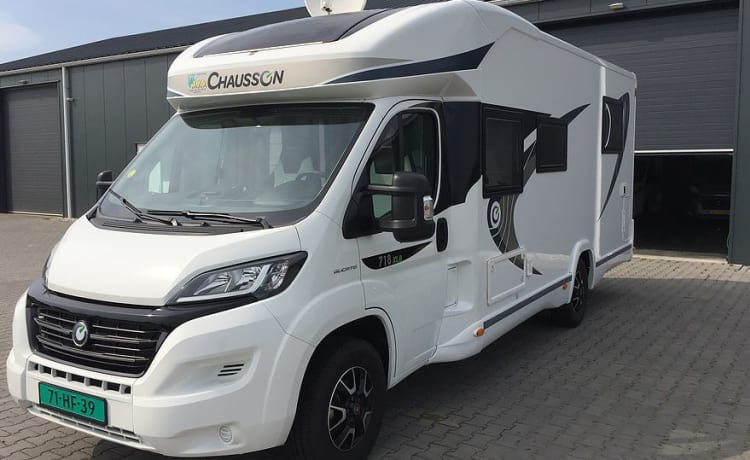 Beautiful Chausson camper for rent, built in 2016