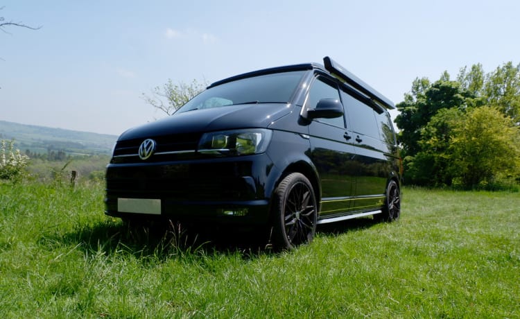 Cruisin-Camper – VW Transporter 2018 T6 – 4 slaapplaatsen