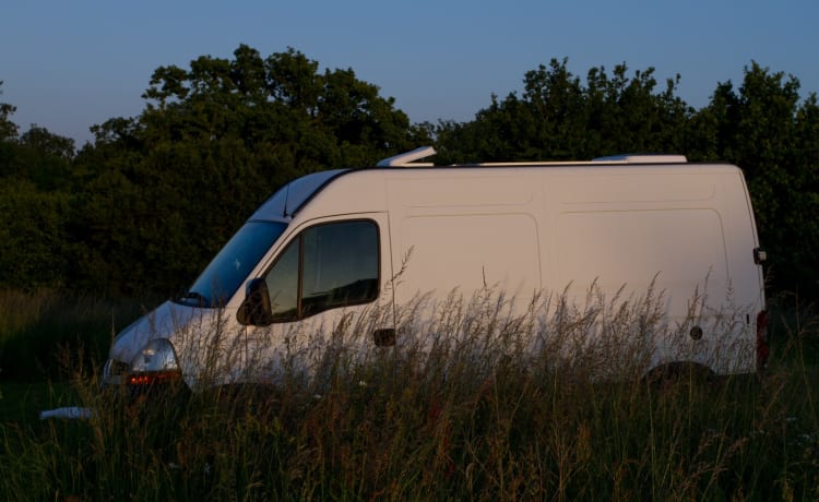 Bus appa – Gezellige zelfbouwcamper voor 2 personen est 2023