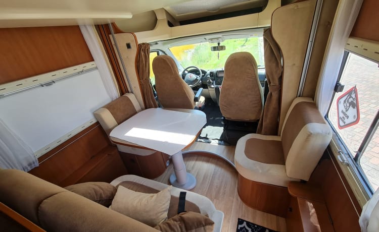 Prachtige luxe 4 pers camper 