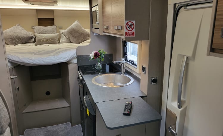 Stella  – 6 berth Fiat Swife Edge Free insurance 