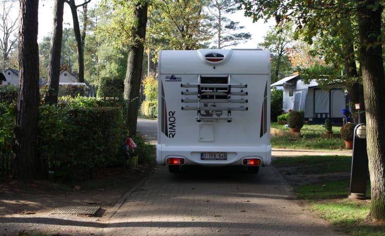 Neuer Familienwohnwagen All-Inn