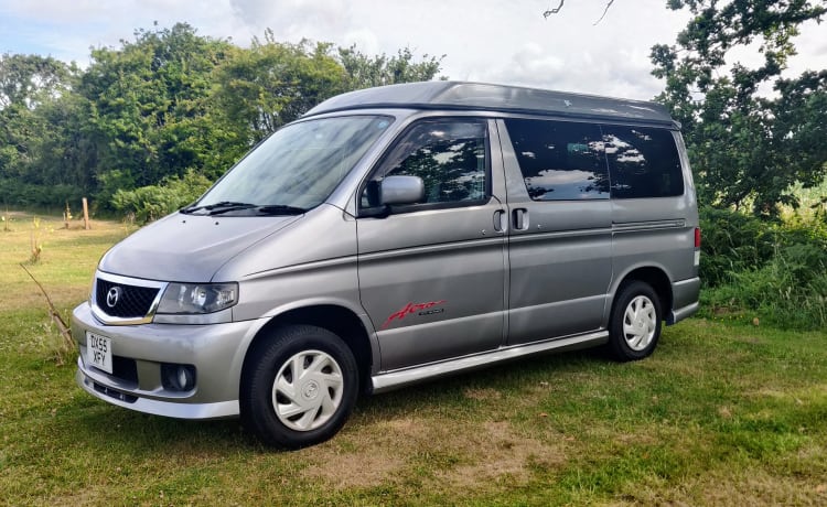 🚐 Bongo Betty 🚐 – Mazda Bongo 4 Birth Campervan Assicurazione di conversione professionale incl