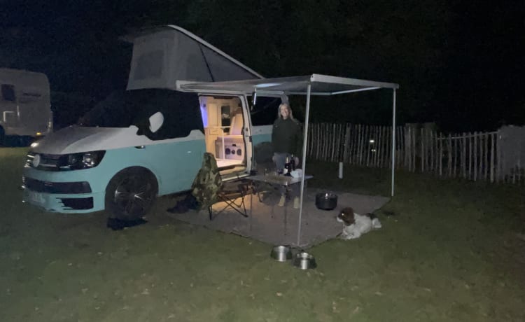 Tallulah – New Conversion 2019 Long Wheel Base 4 berth VW campervan 