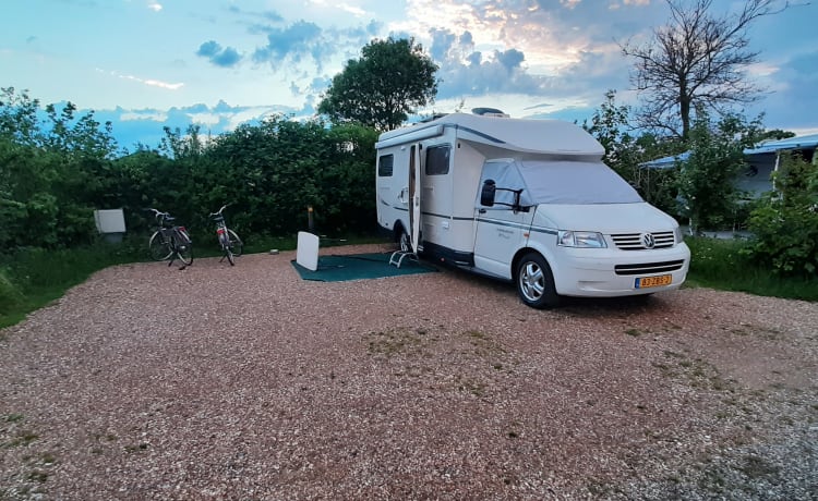 Karmann semi-intégral sportif pour 2 personnes