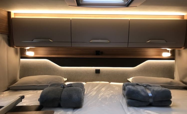 Knaus Van Ti 3p – Knaus Van Ti 3p semi-integrated from 2022 - air conditioning living area