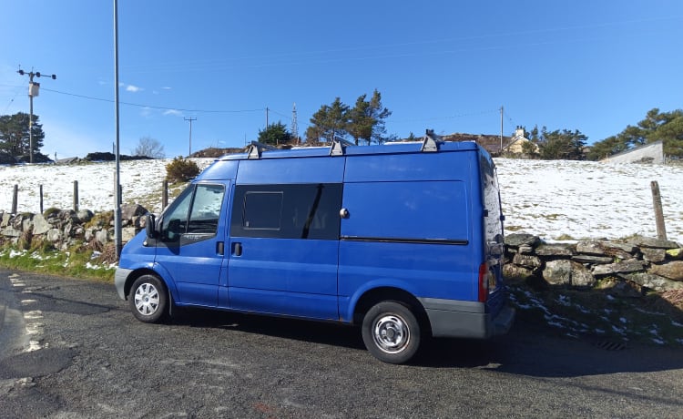 Lola – 2-persoons Ford campervan uit 2008