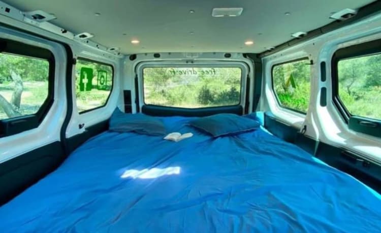 Vanlife – Furgone 5 posti con 4 letti adulti