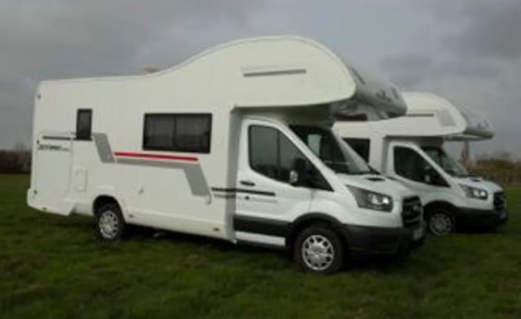  WHITNEY – 2021 6 Berth Motorhome 