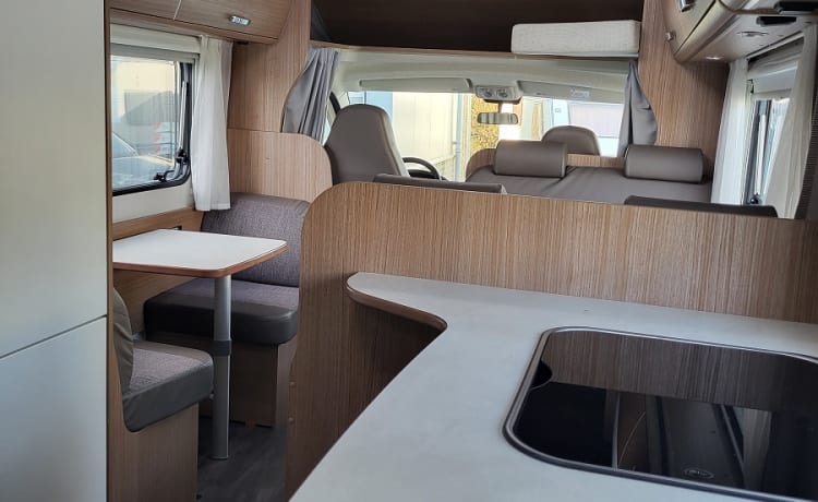 Carado A 461 The Camper for the whole family