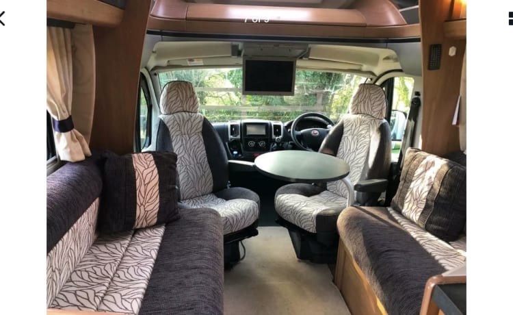 Luxury Autotrail Dakota