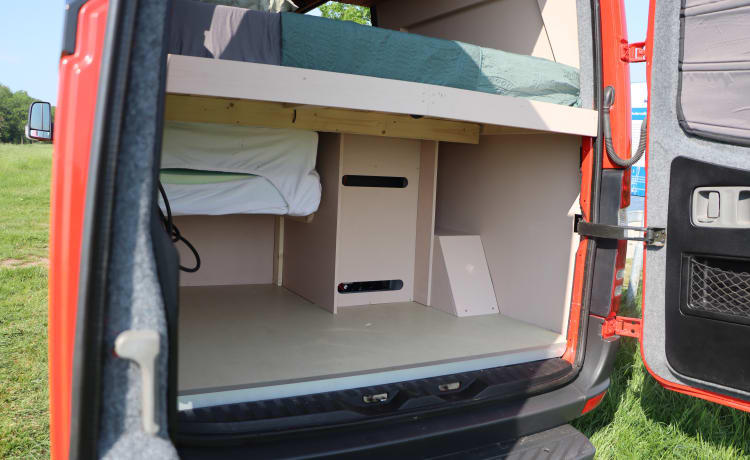 Reddy – Unieke Zelfbouw Mercedes Sprinter