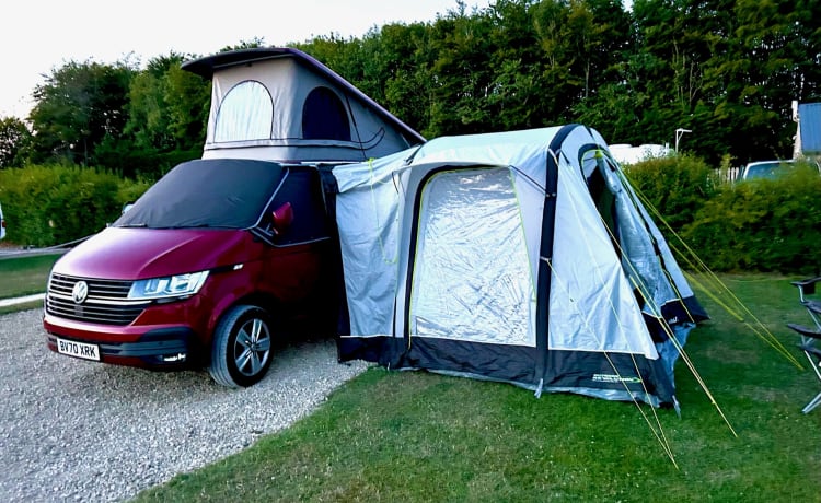 Amber – 4 berth Volkswagen campervan from 2020