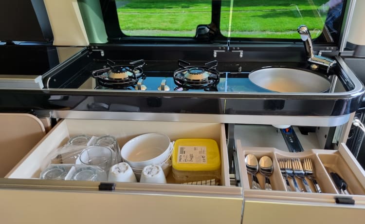 Perfekt ausgestatteter Campervan Mercedes Marco Polo Horizon