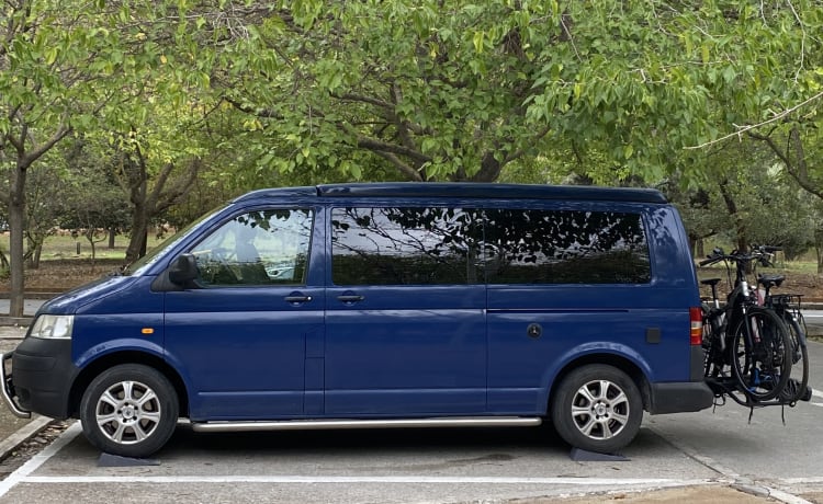 Bommeltje VW T5 extra binnen ruimte  – 2p Volkswagen Wohnmobil aus dem Jahr 2007