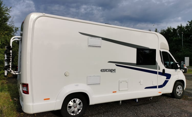 Marta – Prestige Motorhome Hire