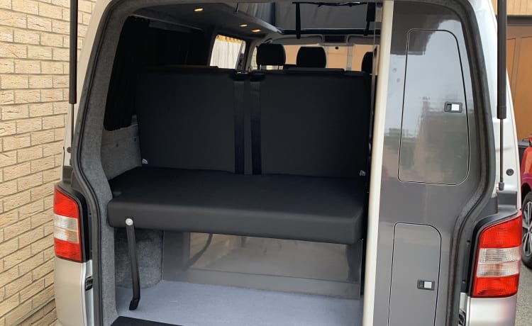 Max – Newly converted VW T5