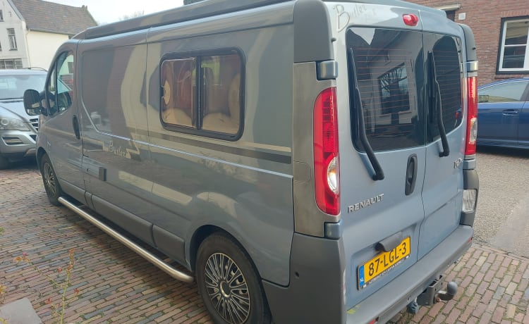 Butler – Camper Renault 4p del 2009