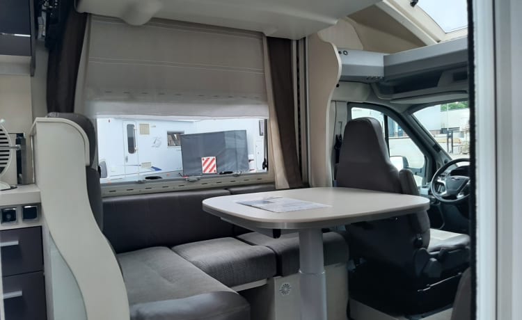 Harrie – 2p Chausson semi-integrated from 2016