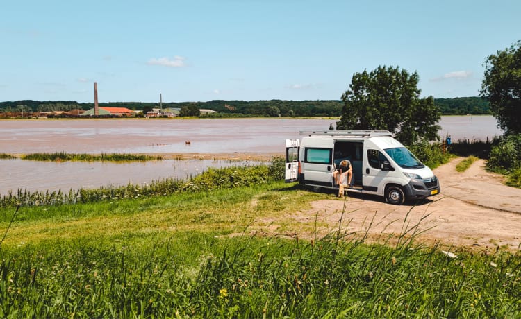 2p Super zelfvoorzienende en comfortabele Citroën Jumper uit 2016