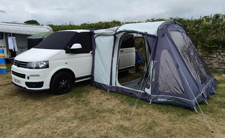 2 berth Volkswagen Transporter Campervan