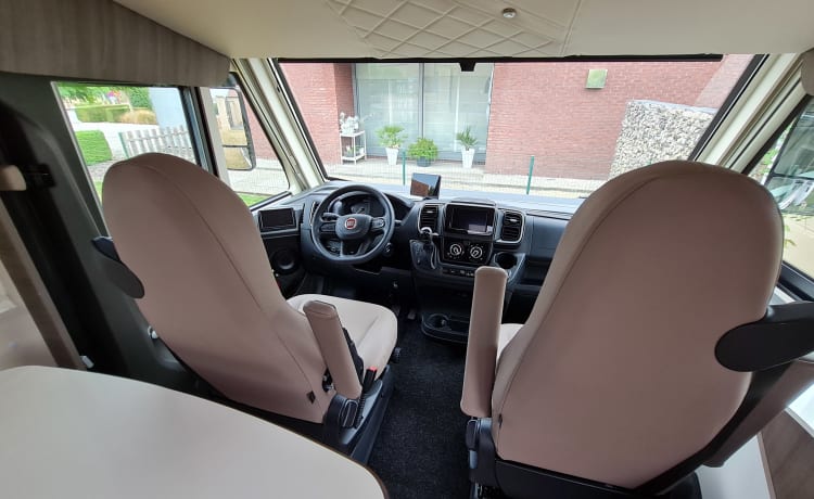 Neuer Integralcamper / Automatik / 160 PS