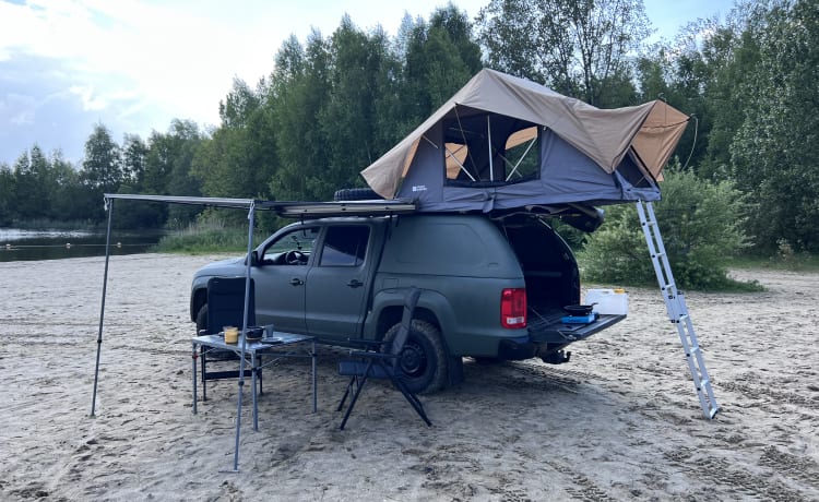 Rocky – 2p Volkswagen Amarok overland camper