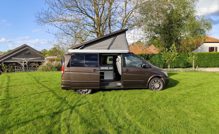 4p Mercedes-Benz campervan from 2012