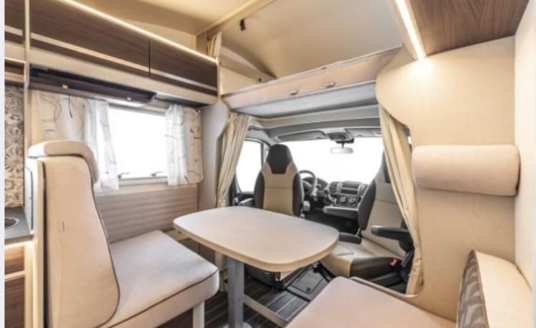 Perfecto  – Hymer Etrusco DB 5900V