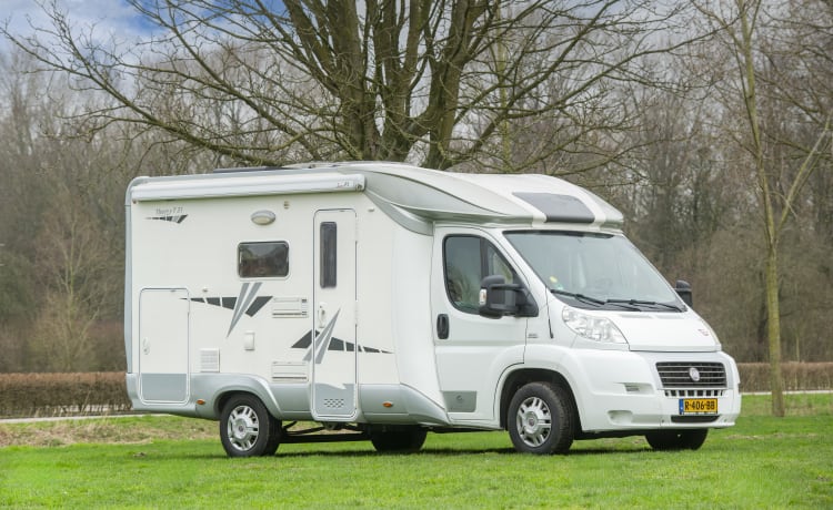 Aangenaam op de weg – 4p Fiat Ducato Giottiline semi-intégré de 2011