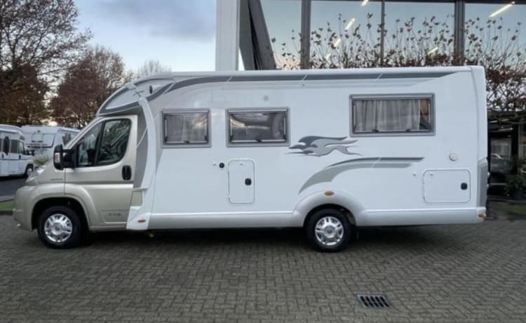 Laika – Zeer mooie luxe  Laika Hymer Camper 