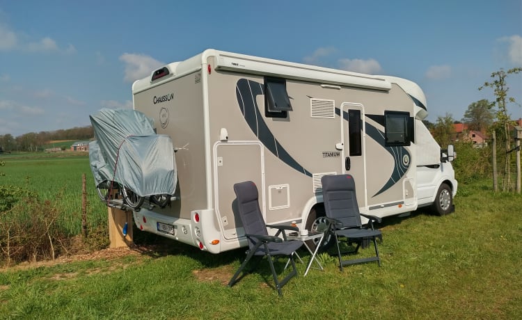 4p Chausson semi-integrated uit 2018