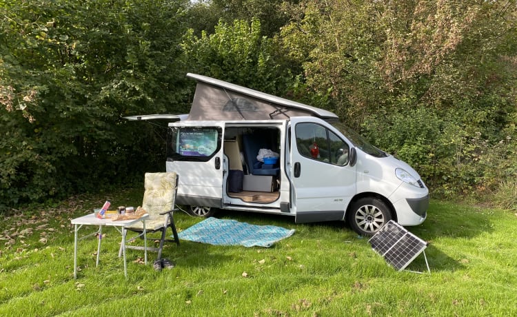 Camping bus with parking heater