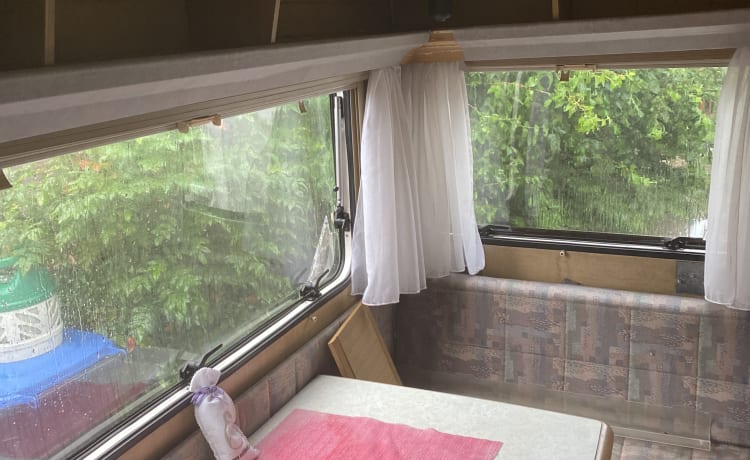 Dol-Fijn – Super cozy family camper