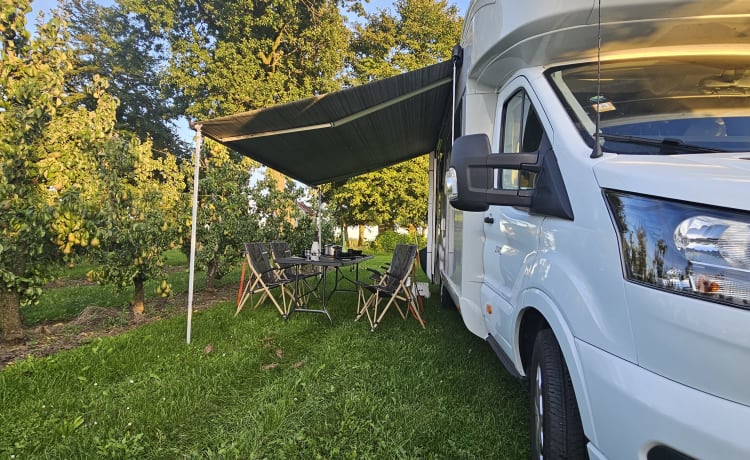 Boerke van Meensel – 6 personen luxe camper - Dichtbij vakanties