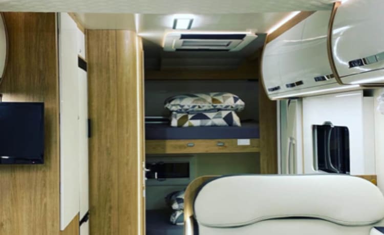 Pioneer – Pioneer - Camper a 5 posti letto