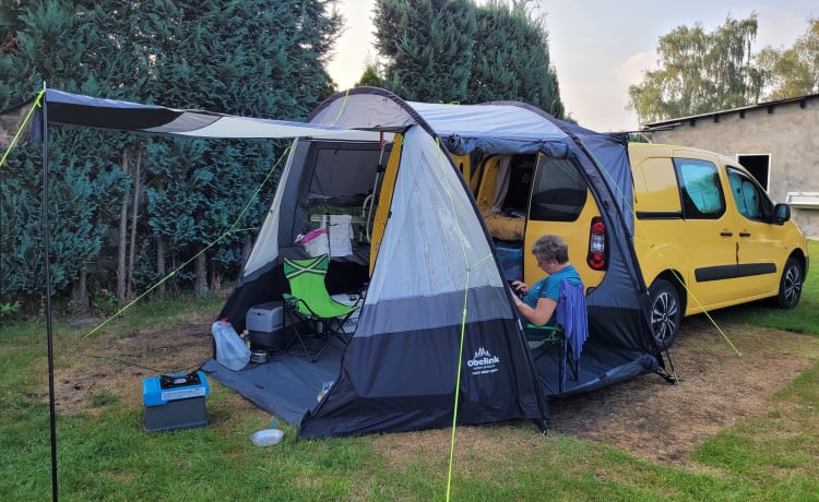 Postbusje – Sympathetic micro camper