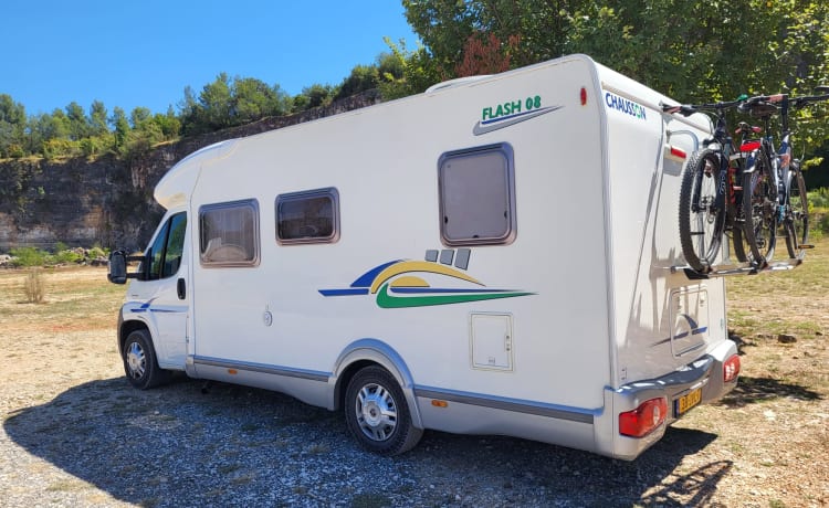 4p Chausson semi-integrated from 2009