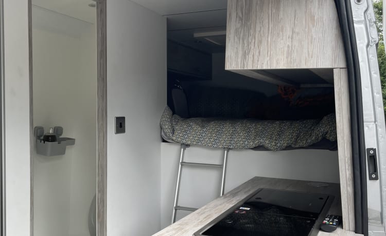 ebikemotorhome – 2-3 berth Fiat motorhome pick up 11am drop off 15.00