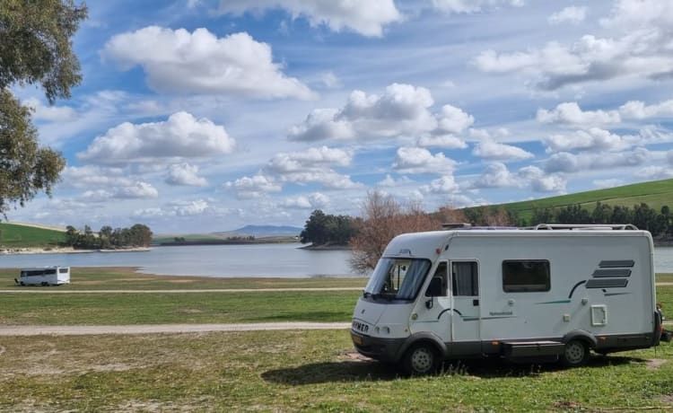 3p Hymer Integraal geheel zelfvoorzienend.!!