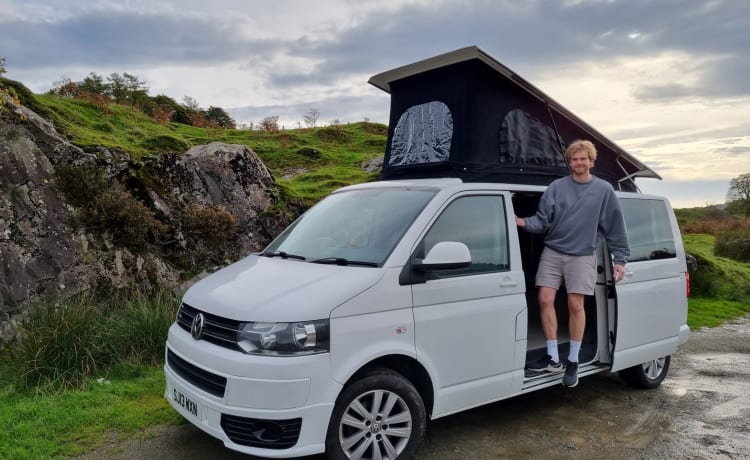 4 Schlafplätze VW T5 LWB – Lake District 