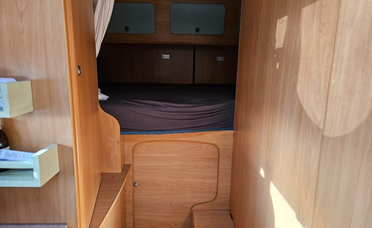 6p Chausson alcove