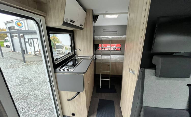 A70 DK – Camper SunLiving A70 DK Alkoven #Familievakantie